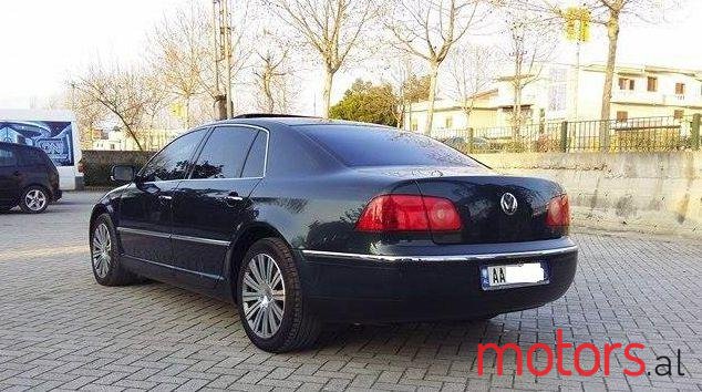 2005' Volkswagen Phaeton photo #1