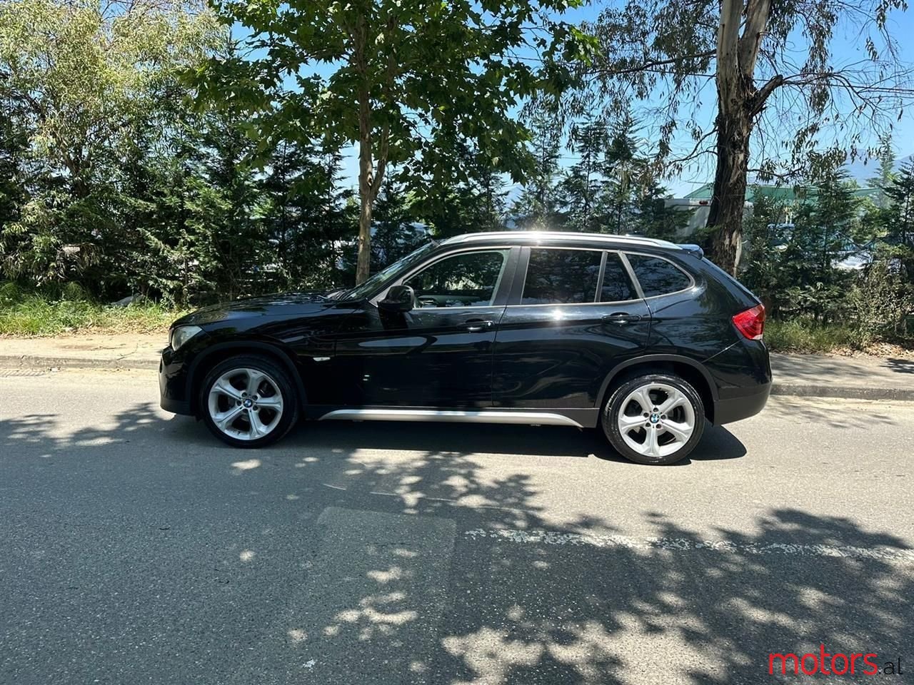 2010' BMW X1 photo #6