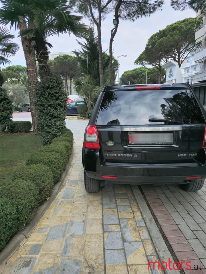 2009' Land Rover Freelander photo #2