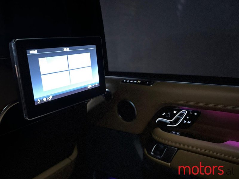 2020' Land Rover Range Rover 5.0 Supercharged P525 photo #5