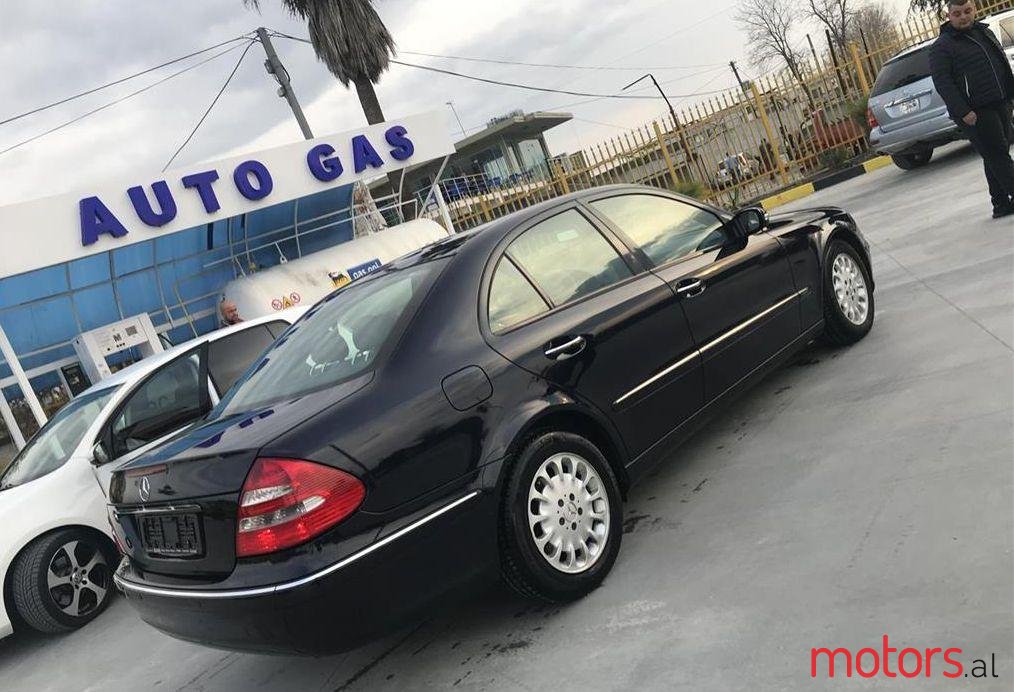 2006' Mercedes-Benz E 280 photo #1