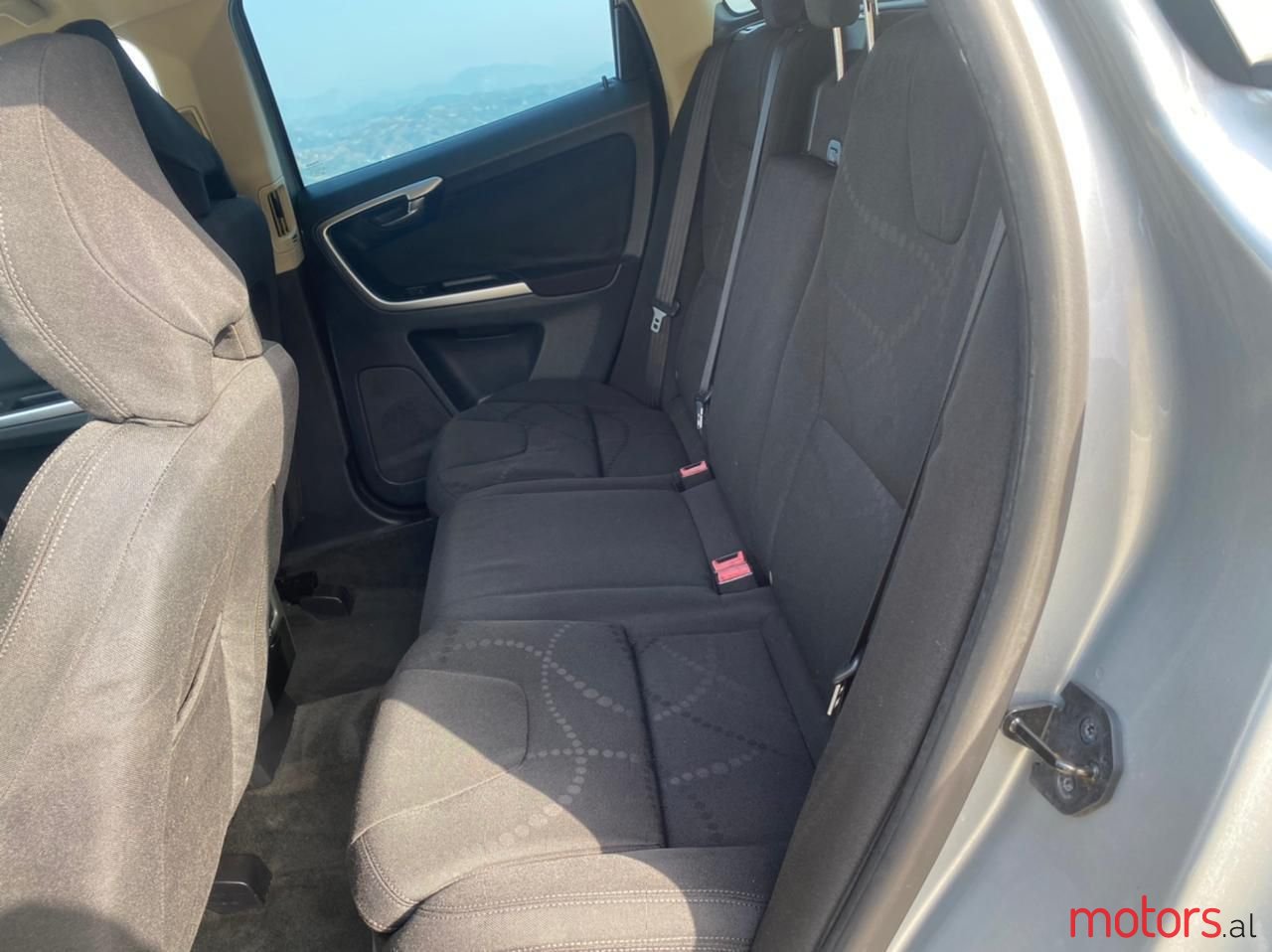 2010' Volvo Xc 60 photo #3