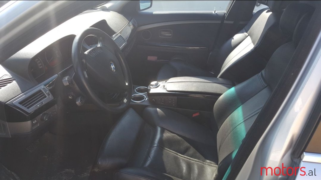 2006' BMW 745 photo #5