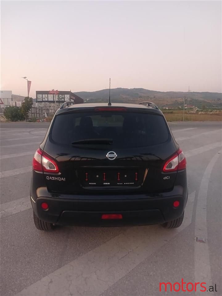 2013' Nissan Qashqai photo #6