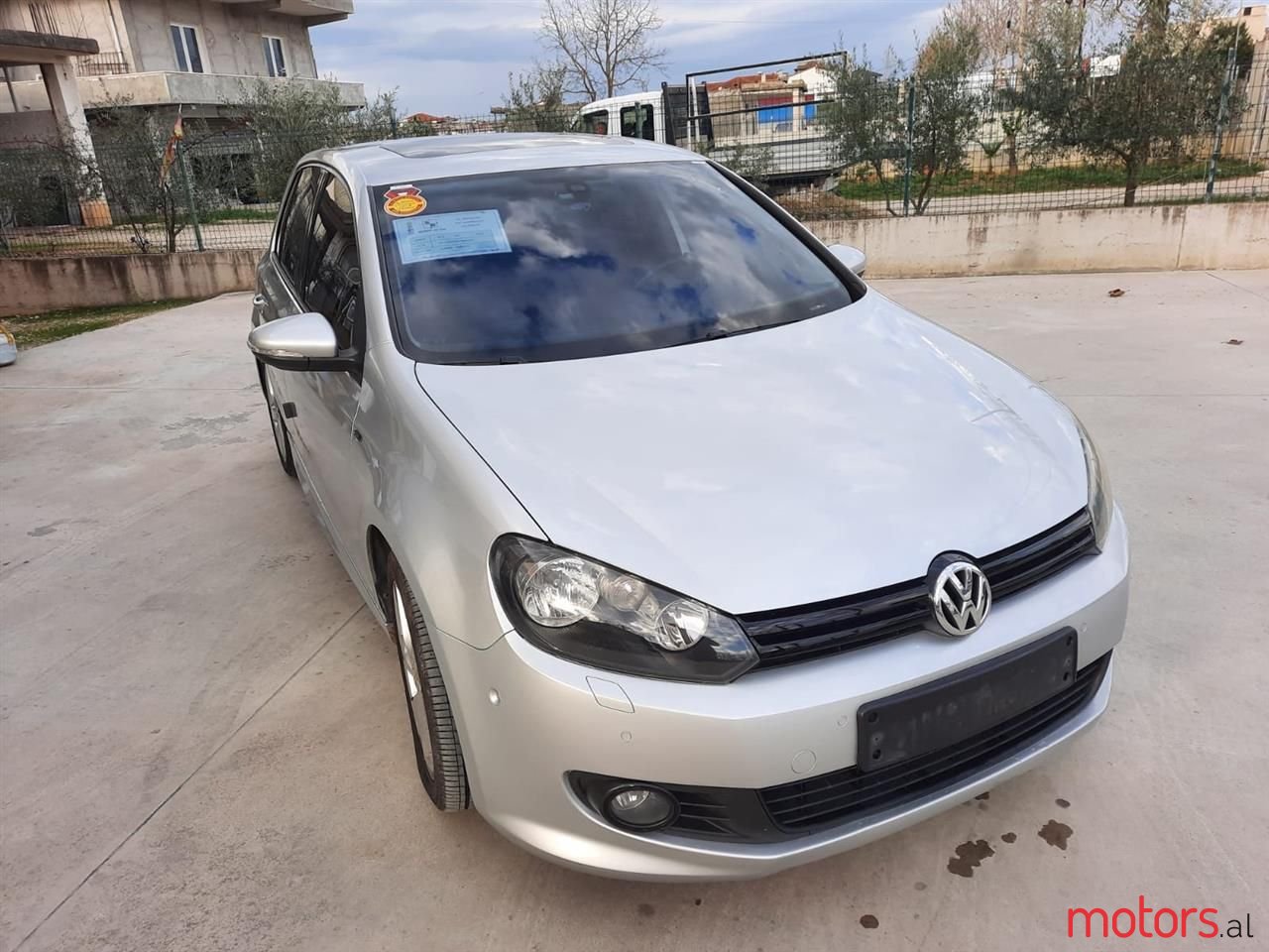 2013' Volkswagen Golf photo #1