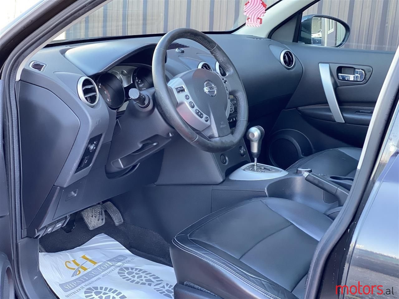 2009' Nissan Qashqai photo #4