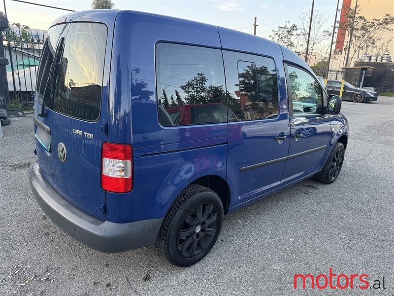 2010' Volkswagen Caddy photo #3