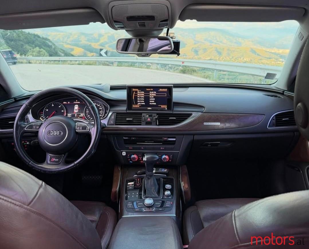 2013' Audi A6 photo #3