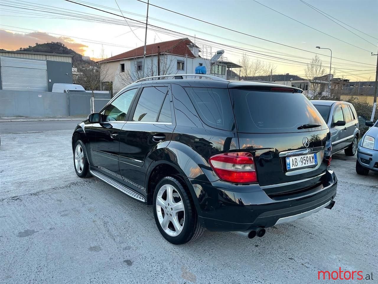 2006' Mercedes-Benz ML 320 photo #4