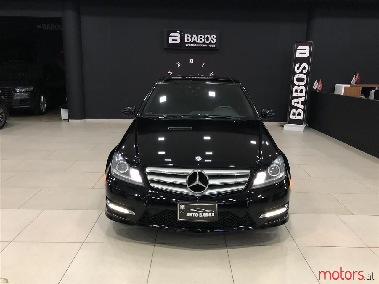 2012' Mercedes-Benz C 300 photo #4