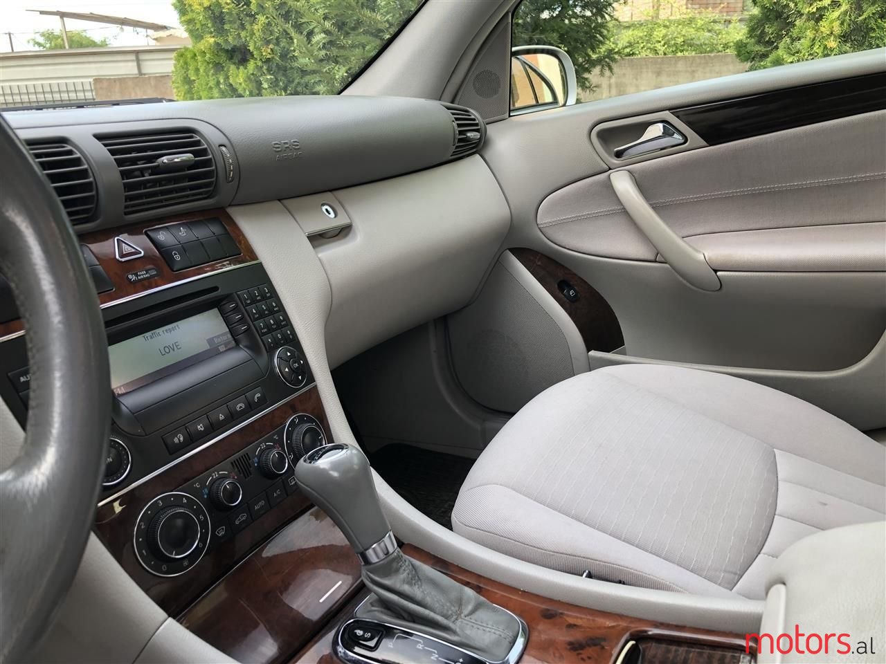 2006' Mercedes-Benz C 200 photo #1