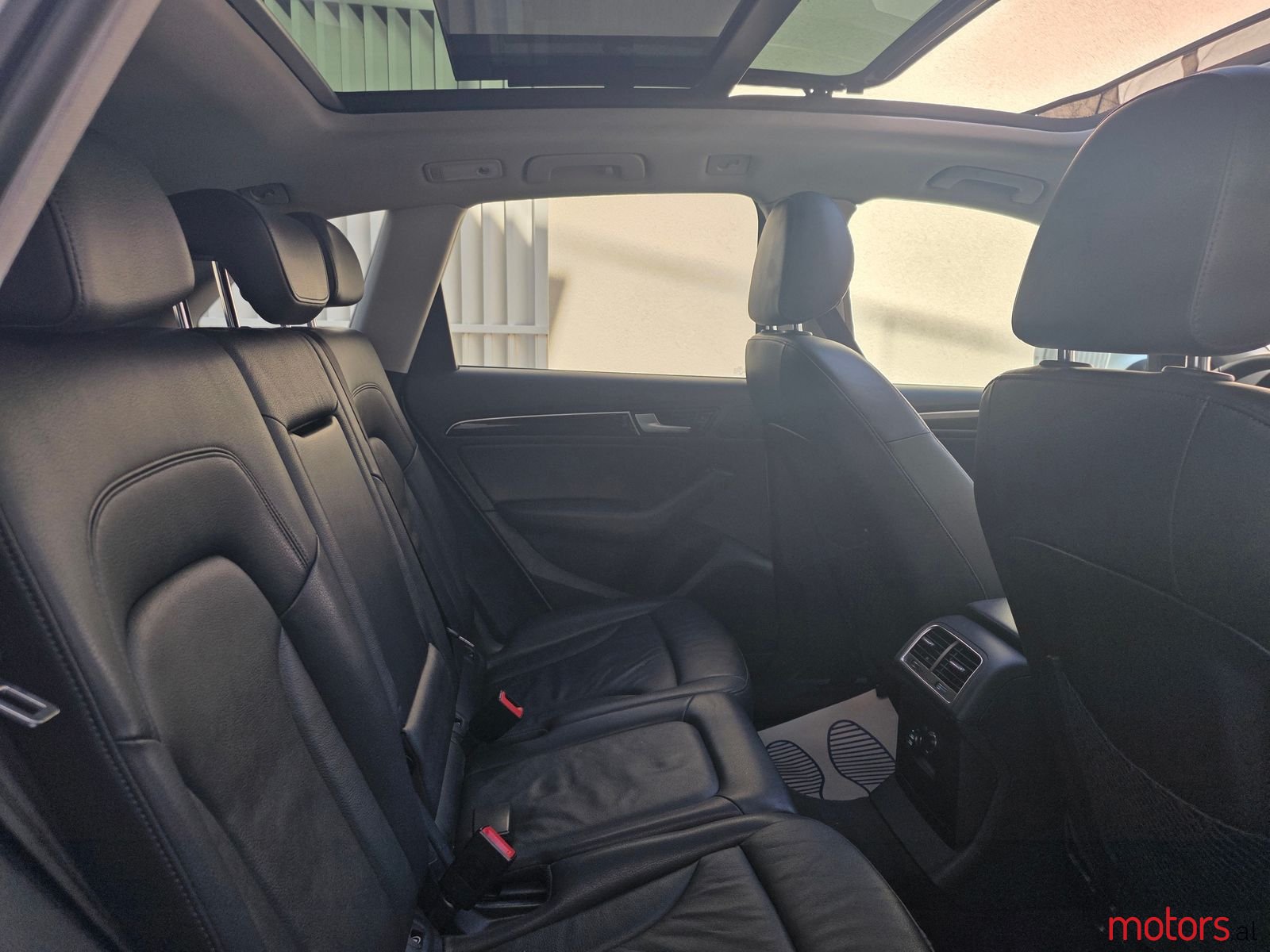 2015' Audi Q5 photo #5