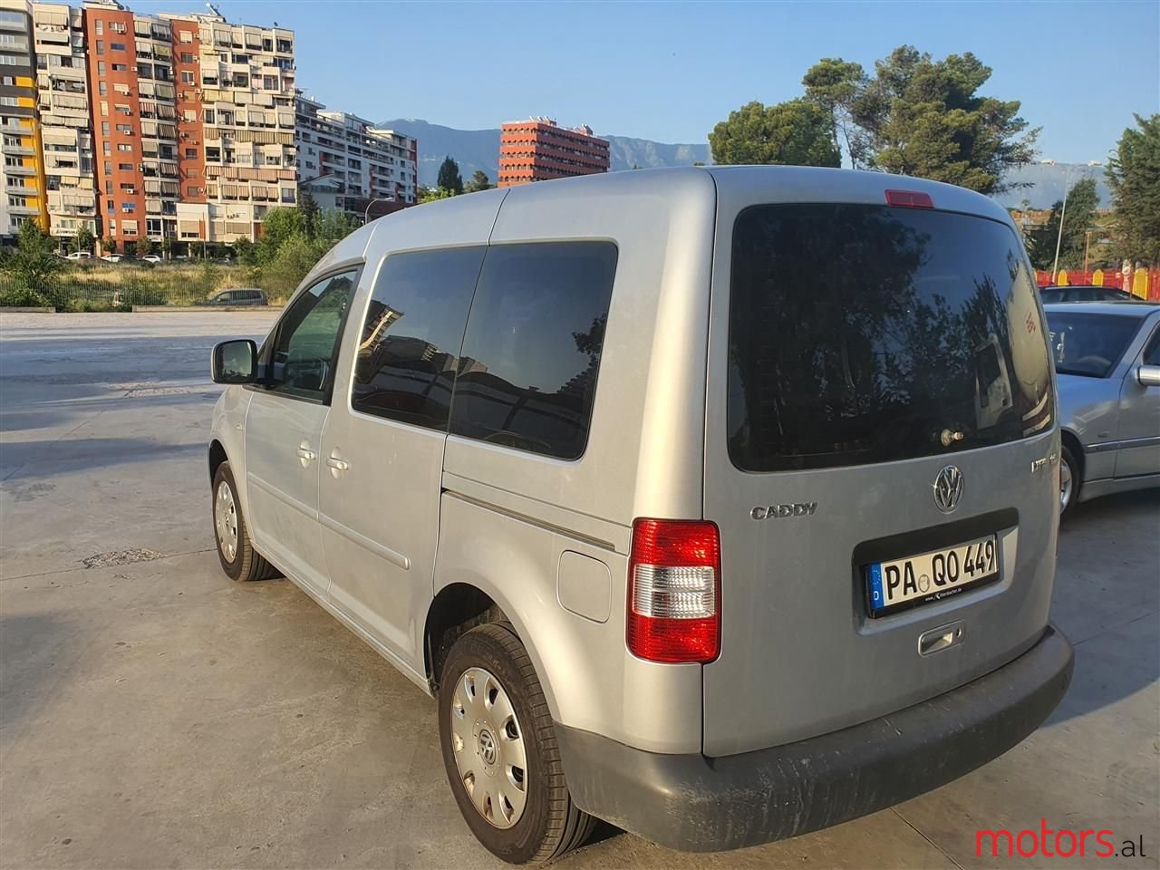 2005' Volkswagen Caddy photo #6