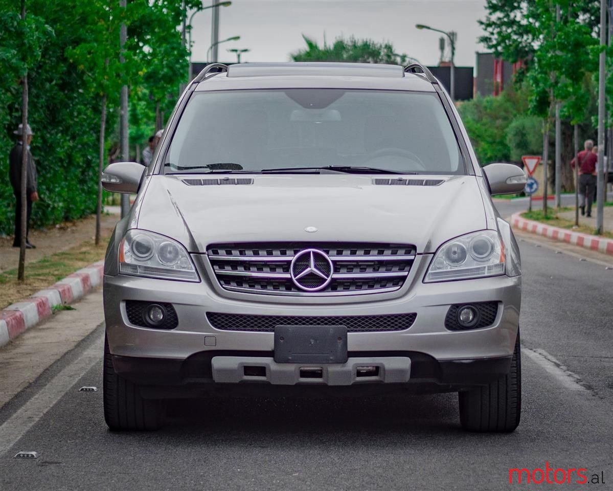 2007' Mercedes-Benz ML 320 photo #3