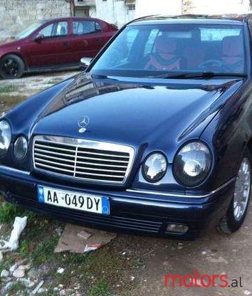 1996' Mercedes-Benz E-Class photo #1