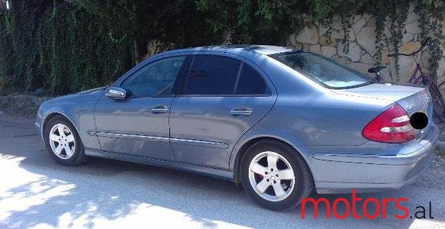 2004' Mercedes-Benz 270 photo #1