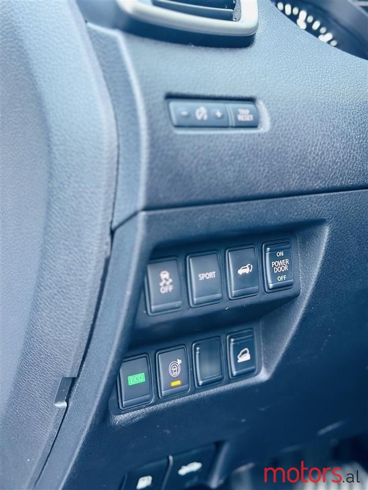 2015' Nissan X-Trail photo #6