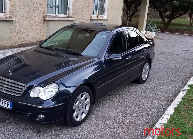 2005' Mercedes-Benz C 220 photo #5