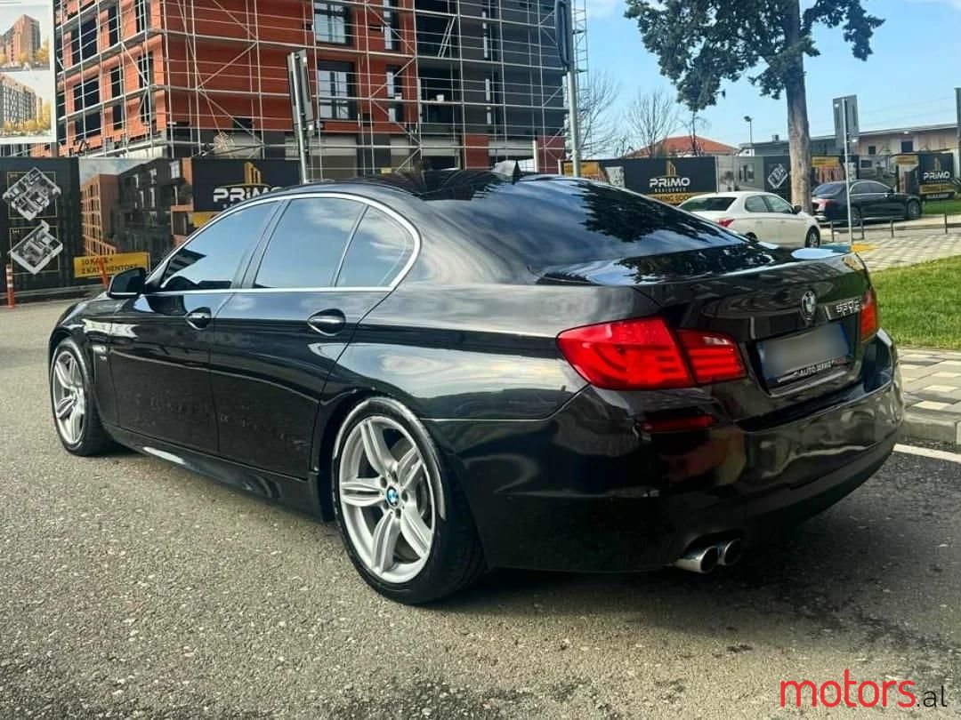 2012' BMW 535 photo #3