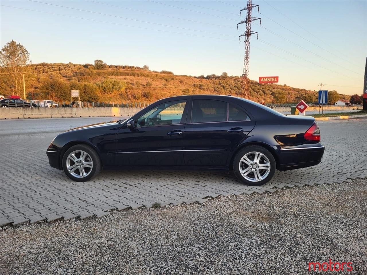 2007' Mercedes-Benz E 220 photo #3