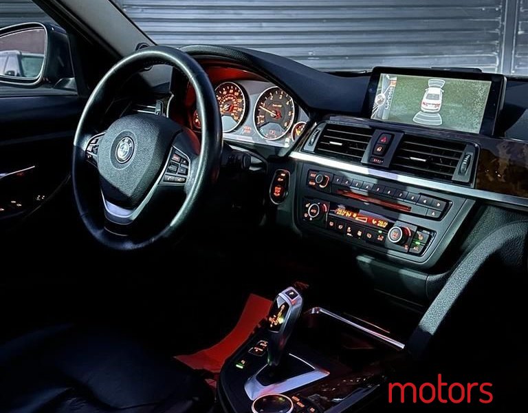 2014' BMW 328 photo #5