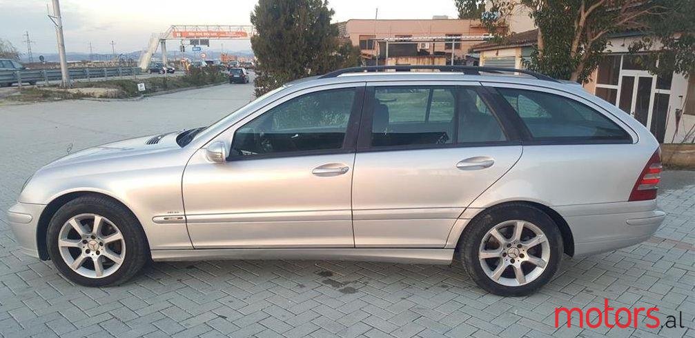 2004' Mercedes-Benz C 200 photo #1