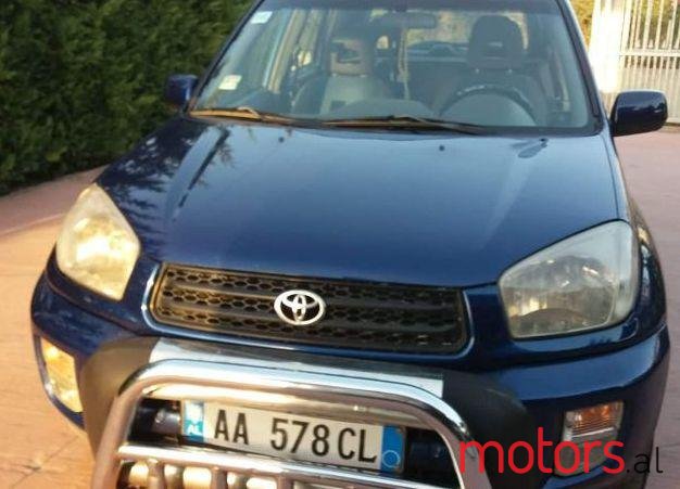 2001' Toyota RAV4 photo #1