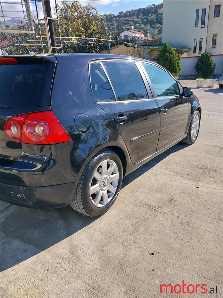 2006' Volkswagen Golf photo #3