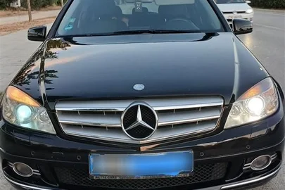2009' Mercedes-Benz C 200