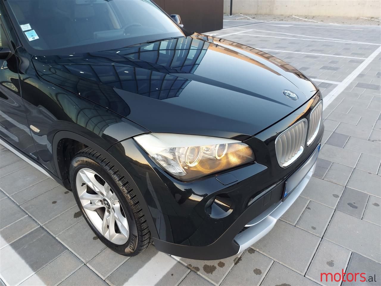 2011' BMW X1 photo #2