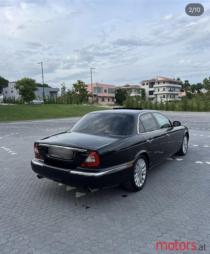 2006' Jaguar XJ photo #5