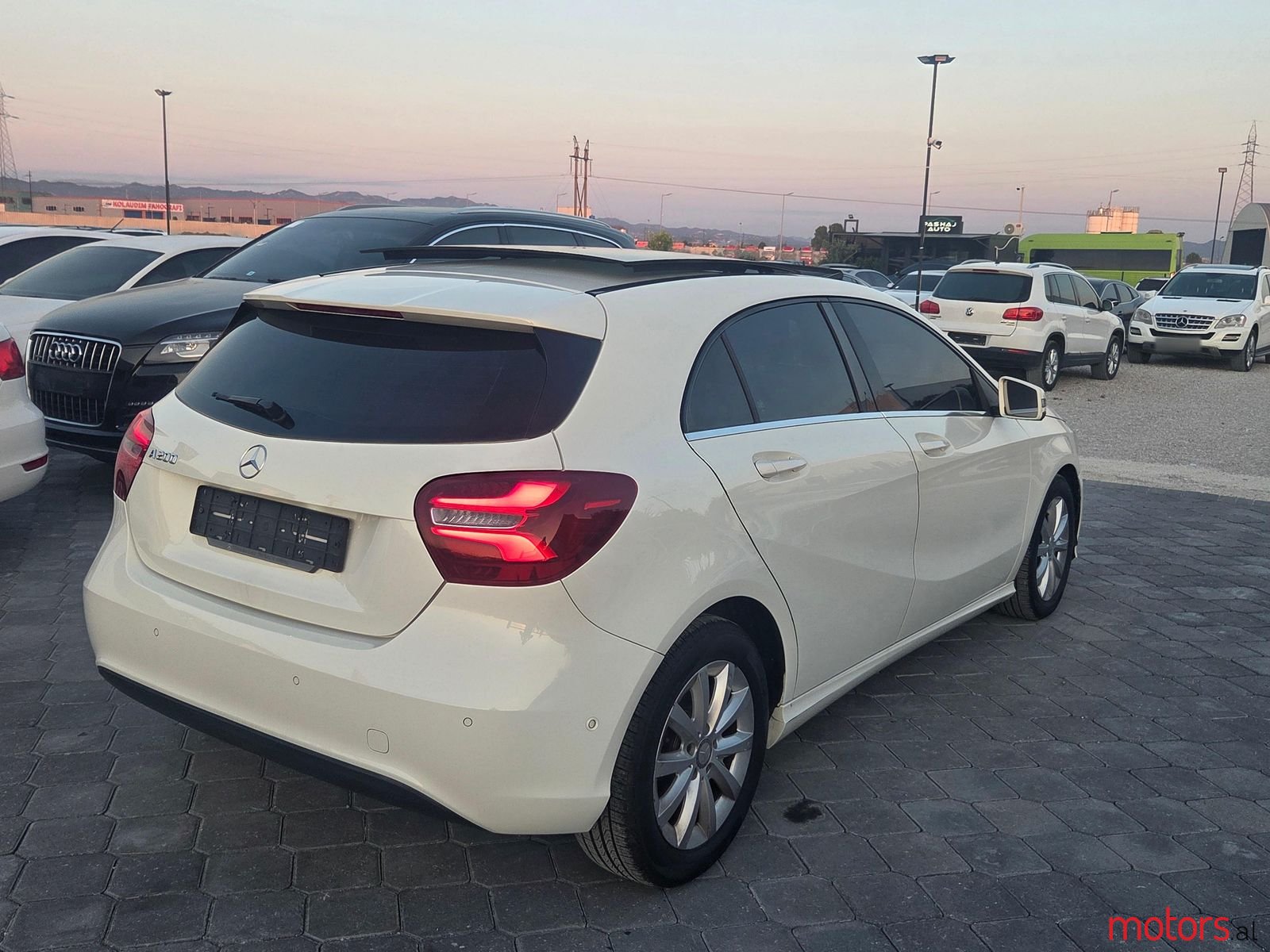 2016' Mercedes-Benz A 160 photo #3