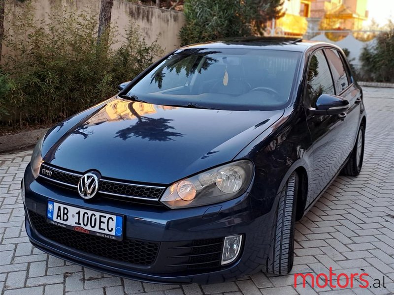 2008' Volkswagen Golf photo #1