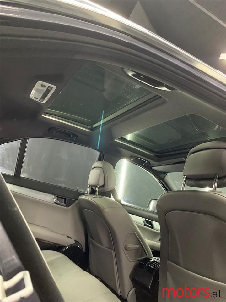 2008' Mercedes-Benz C 30 Amg photo #6