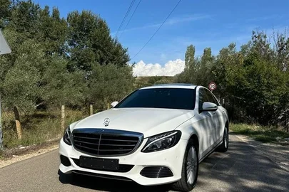 2015' Mercedes-Benz C 220