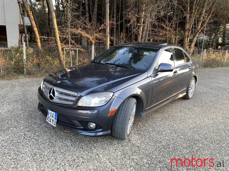 2009' Mercedes-Benz C 300 photo #1