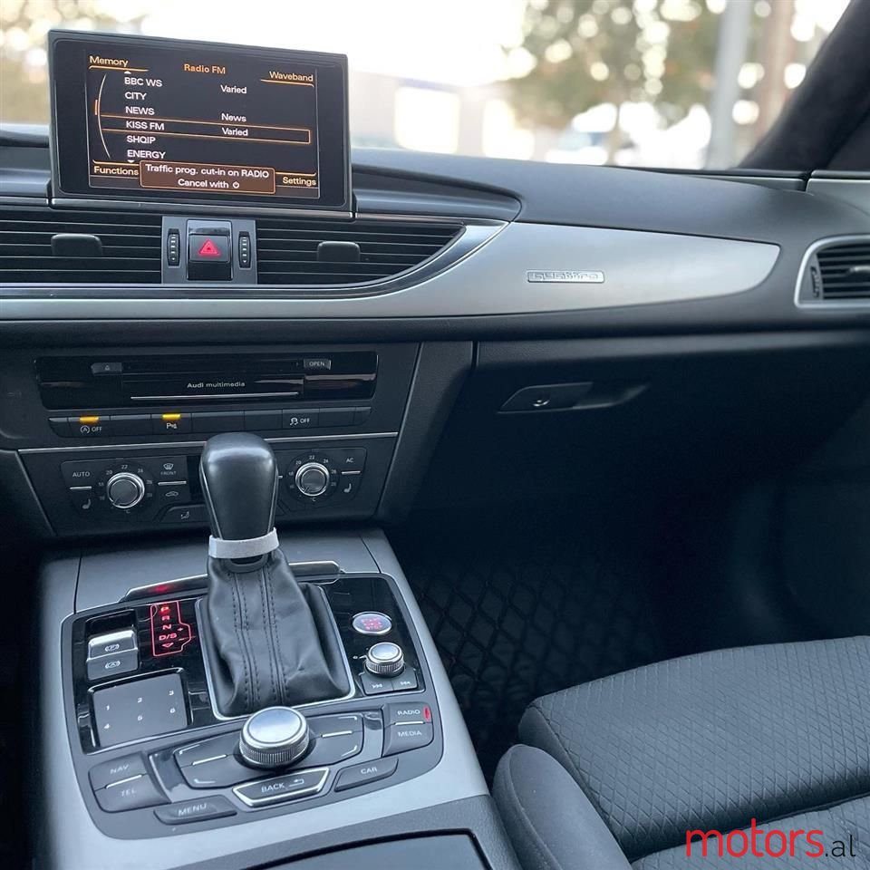 2012' Audi A6 photo #2