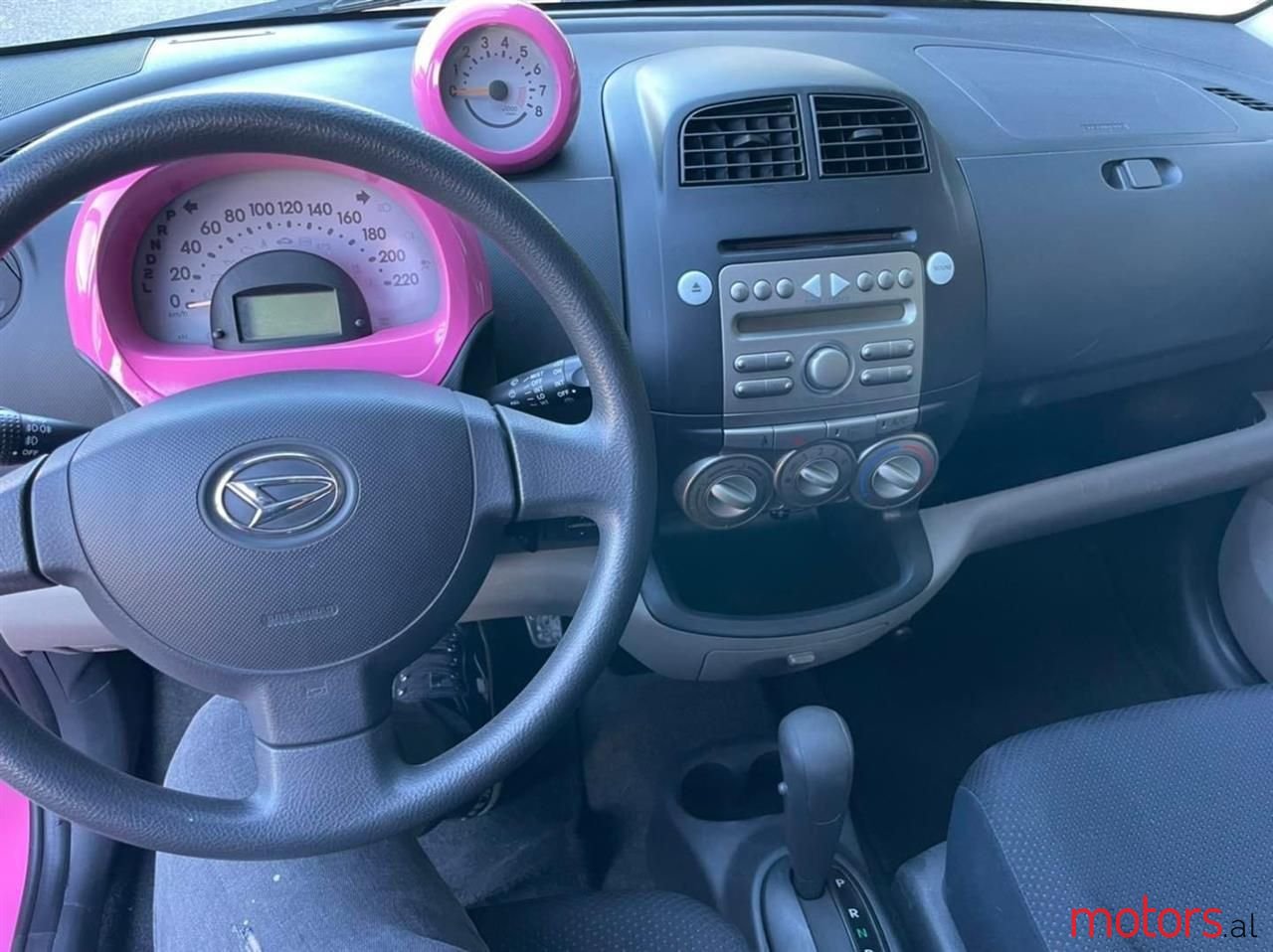 2007' Daihatsu Sirion photo #6