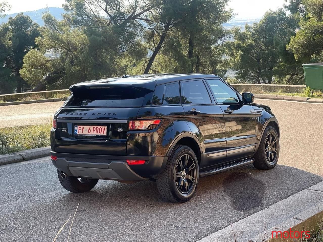 2012' Land Rover Range Rover Evoque photo #3