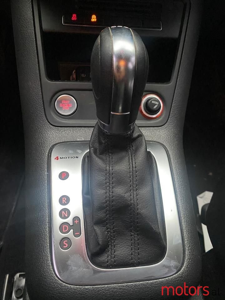 2013' Volkswagen Tiguan photo #3