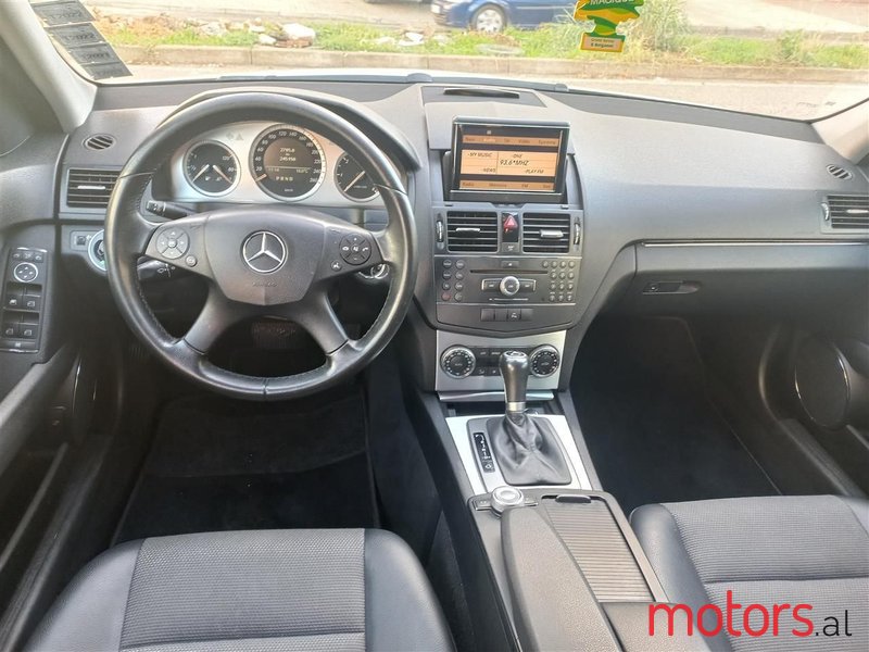 2008' Mercedes-Benz C 220 photo #4