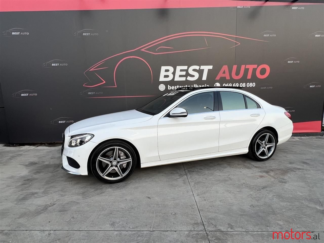 2015' Mercedes-Benz C 250 photo #1