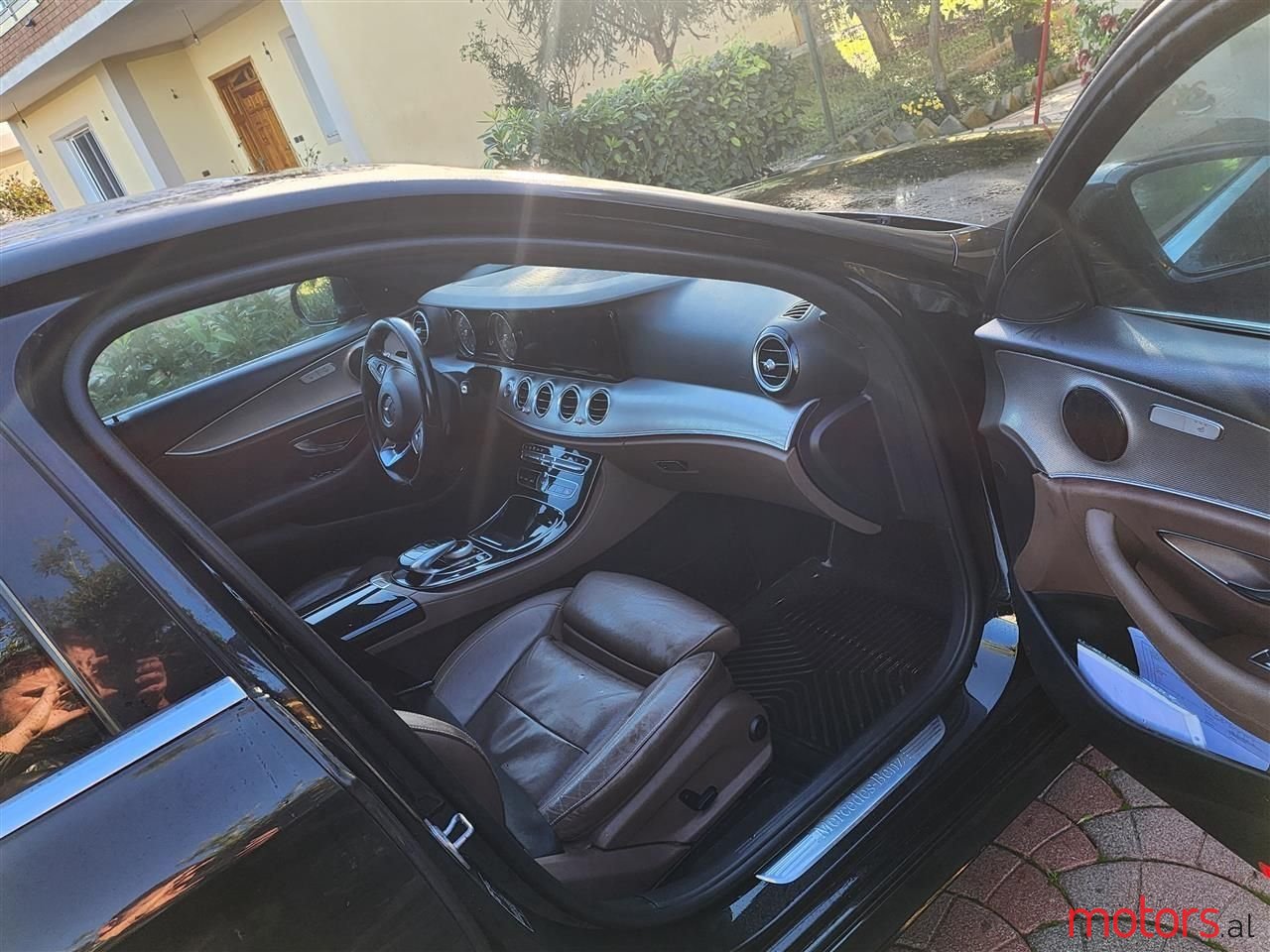 2016' Mercedes-Benz E 220 photo #3