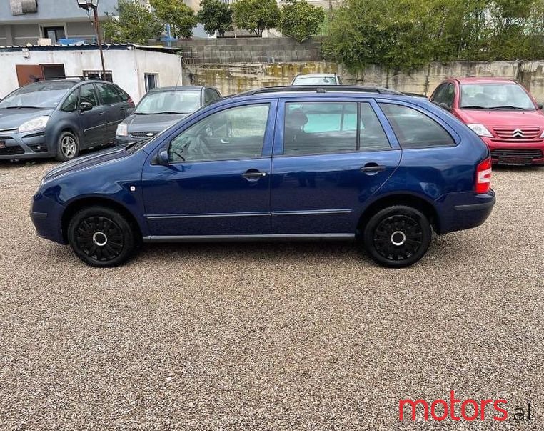 2006' Skoda Fabia photo #3