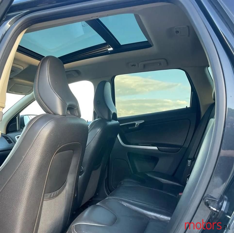 2010' Volvo Xc 60 photo #5