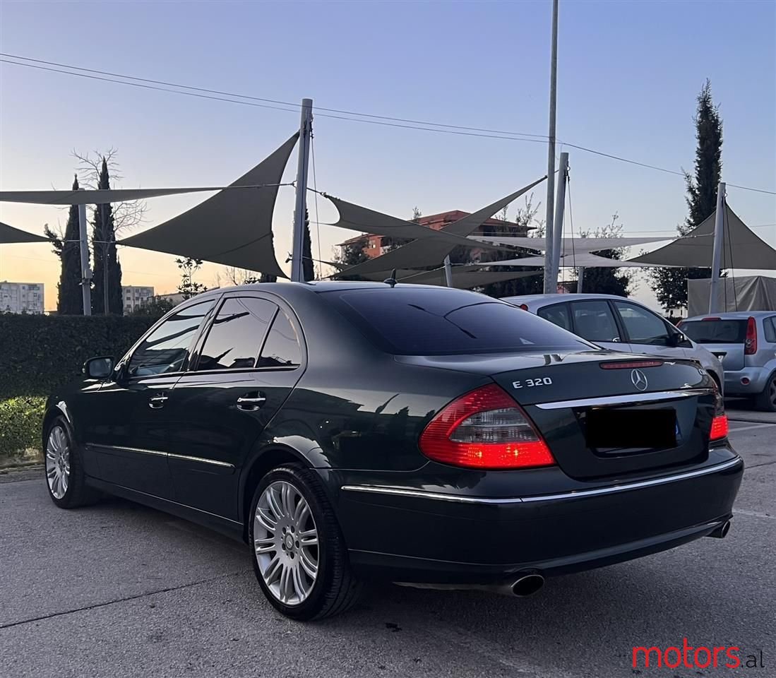 2006' Mercedes-Benz 320 photo #5