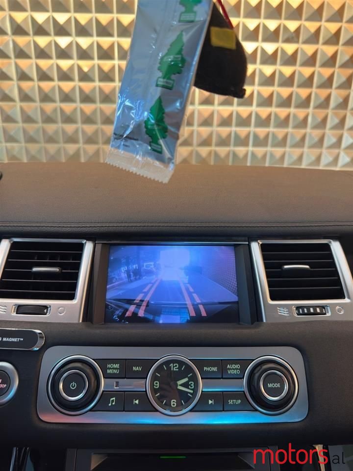 2012' Land Rover Range Rover Sport photo #6