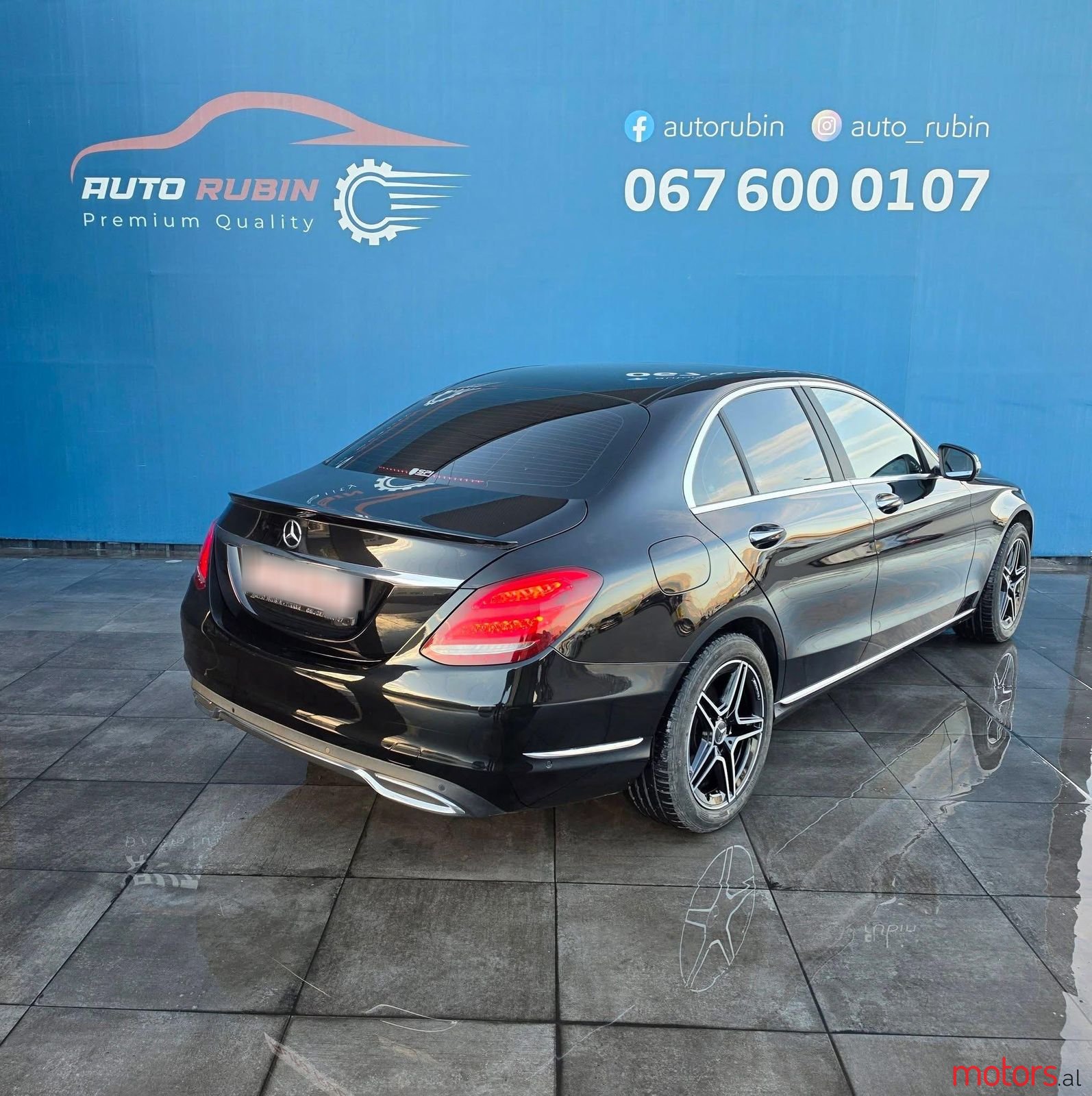 2015' Mercedes-Benz C 220 photo #2