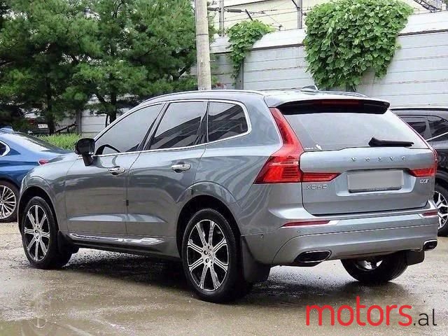 2018' Volvo Xc 60 photo #2