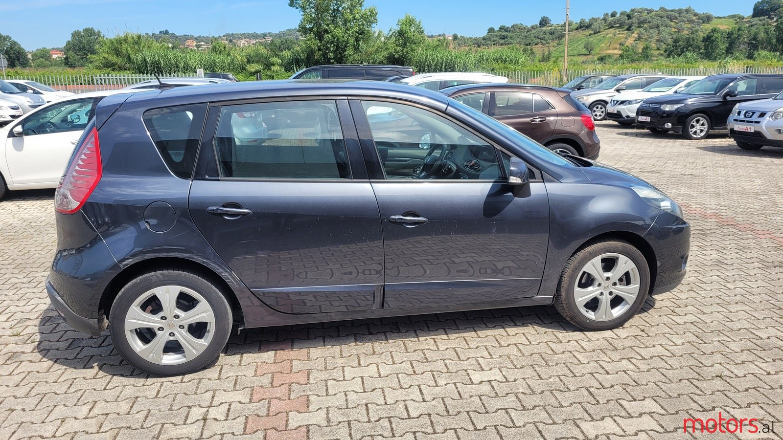2011' Renault Grand Scenic Gri photo #6